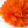 pompons de tissu orange, décorations de fête boule papier