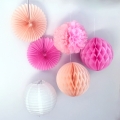 Pack de 6 pompons tissu rose, décoration de Fans, boules en nid d’abeille, lampions